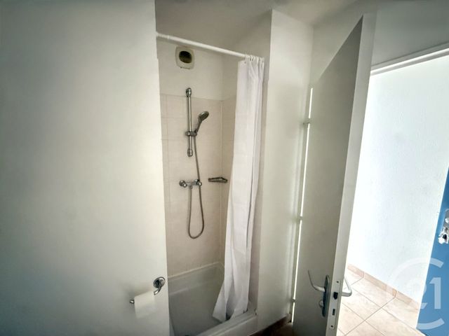 Appartement F1 &agrave; louer - 1 pi&egrave;ce - 19 m2 - St Etienne - 42 - RHONE-ALPES