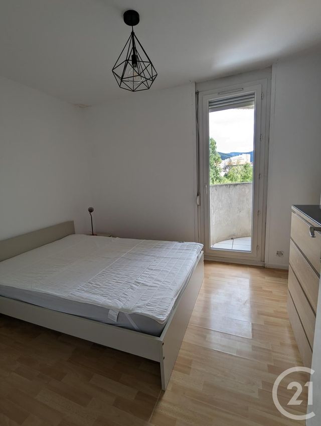 Appartement T3 &agrave; louer - 3 pi&egrave;ces - 77,86 m2 - St Etienne - 42 - RHONE-ALPES