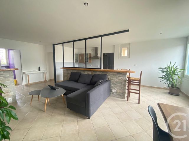 Appartement T3 &agrave; louer - 3 pi&egrave;ces - 77,86 m2 - St Etienne - 42 - RHONE-ALPES