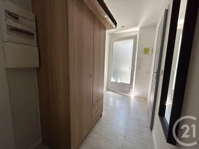 Appartement F1 &agrave; louer - 1 pi&egrave;ce - 19 m2 - St Etienne - 42 - RHONE-ALPES