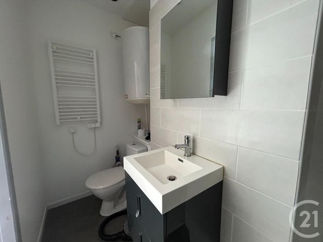 Appartement F1 &agrave; louer - 1 pi&egrave;ce - 19 m2 - St Etienne - 42 - RHONE-ALPES