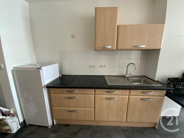 Appartement T2 &agrave; louer - 2 pi&egrave;ces - 42,74 m2 - St Etienne - 42 - RHONE-ALPES