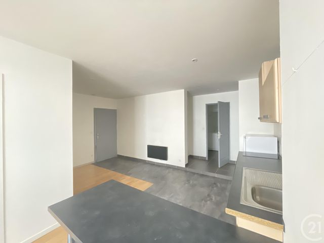 Appartement T2 &agrave; louer - 2 pi&egrave;ces - 42,74 m2 - St Etienne - 42 - RHONE-ALPES