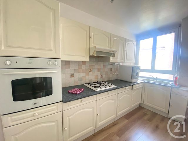 Appartement T3 &agrave; louer - 3 pi&egrave;ces - 77,80 m2 - St Etienne - 42 - RHONE-ALPES