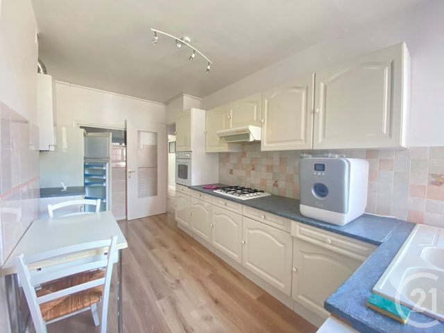 Appartement T3 &agrave; louer - 3 pi&egrave;ces - 77,80 m2 - St Etienne - 42 - RHONE-ALPES