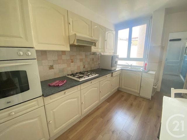 Appartement T3 &agrave; louer - 3 pi&egrave;ces - 77,80 m2 - St Etienne - 42 - RHONE-ALPES