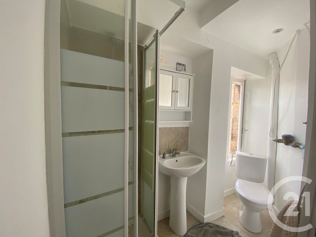 Appartement Studio &agrave; louer - 1 pi&egrave;ce - 15,33 m2 - St Etienne - 42 - RHONE-ALPES