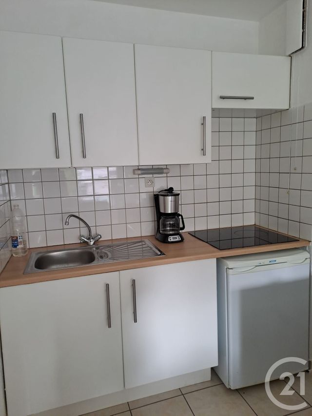 Appartement Studio &agrave; vendre - 1 pi&egrave;ce - 30 m2 - St Etienne - 42 - RHONE-ALPES