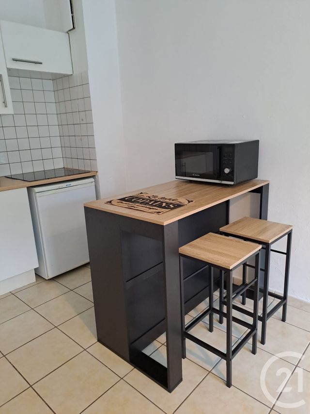 Appartement Studio &agrave; vendre - 1 pi&egrave;ce - 30 m2 - St Etienne - 42 - RHONE-ALPES