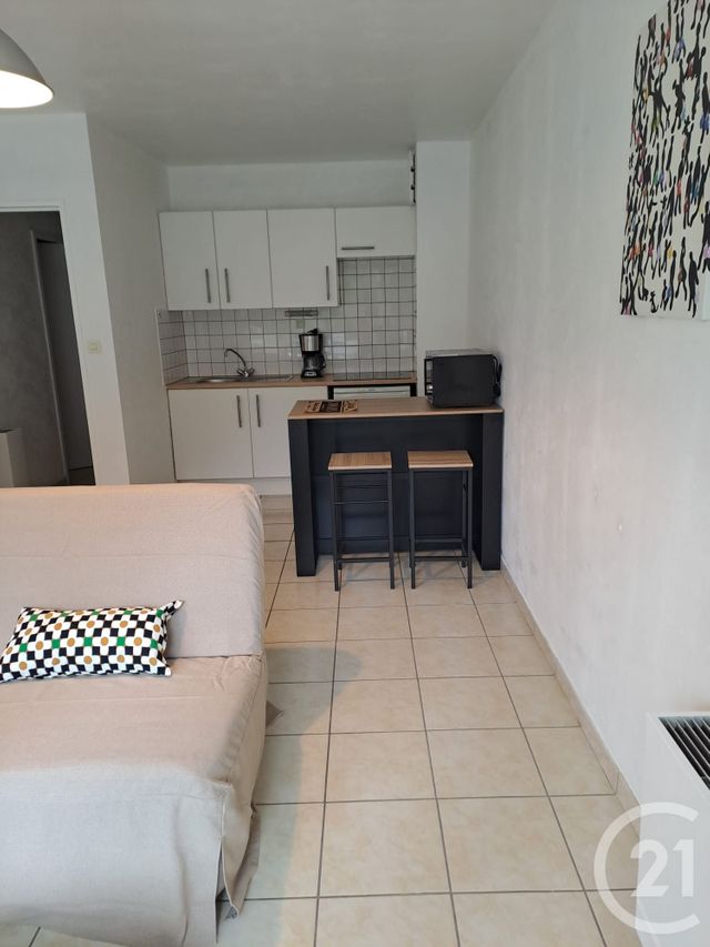Appartement Studio &agrave; vendre - 1 pi&egrave;ce - 30 m2 - St Etienne - 42 - RHONE-ALPES