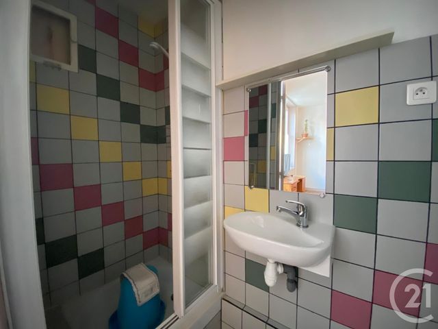 Appartement T1 &agrave; louer - 1 pi&egrave;ce - 26,86 m2 - St Etienne - 42 - RHONE-ALPES