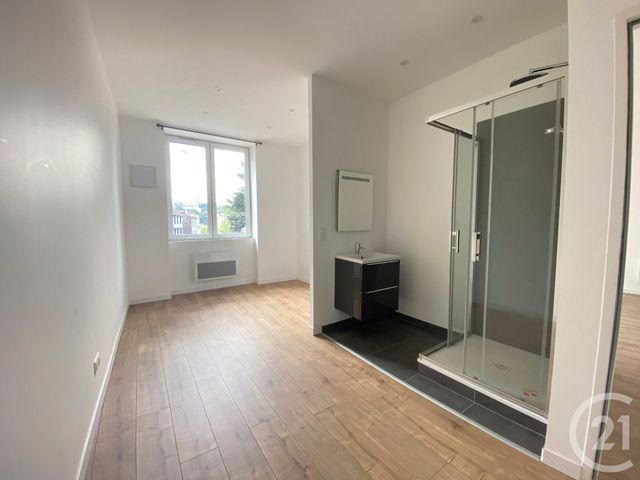 Appartement T3 &agrave; louer - 3 pi&egrave;ces - 55,93 m2 - St Etienne - 42 - RHONE-ALPES