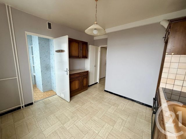 Appartement F2 &agrave; louer - 2 pi&egrave;ces - 50,13 m2 - St Etienne - 42 - RHONE-ALPES