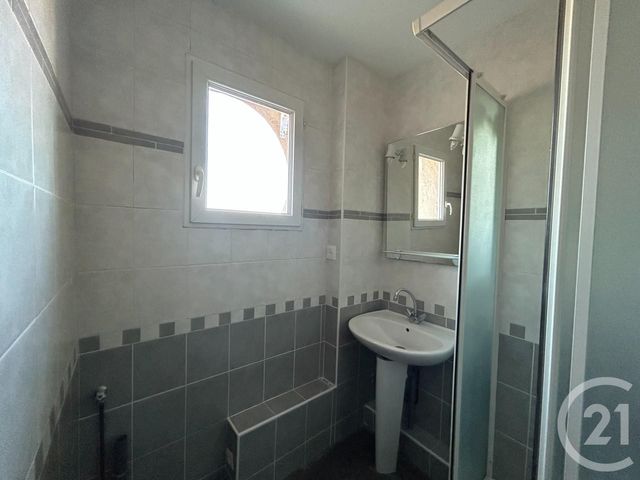 Appartement T3 &agrave; louer - 3 pi&egrave;ces - 54,50 m2 - St Jean Bonnefonds - 42 - RHONE-ALPES