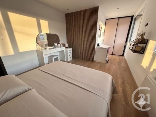Maison &agrave; vendre - 6 pi&egrave;ces - 194 m2 - St Just St Rambert - 42 - RHONE-ALPES