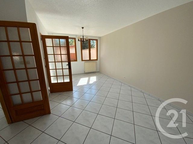 Appartement T4 &agrave; louer - 4 pi&egrave;ces - 104,54 m2 - St Jean Bonnefonds - 42 - RHONE-ALPES