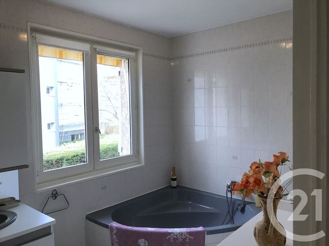 Appartement F5 &agrave; vendre - 5 pi&egrave;ces - 107,40 m2 - La Talaudiere - 42 - RHONE-ALPES