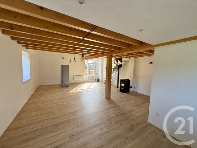 Maison &agrave; louer - 3 pi&egrave;ces - 80 m2 - Marlhes - 42 - RHONE-ALPES