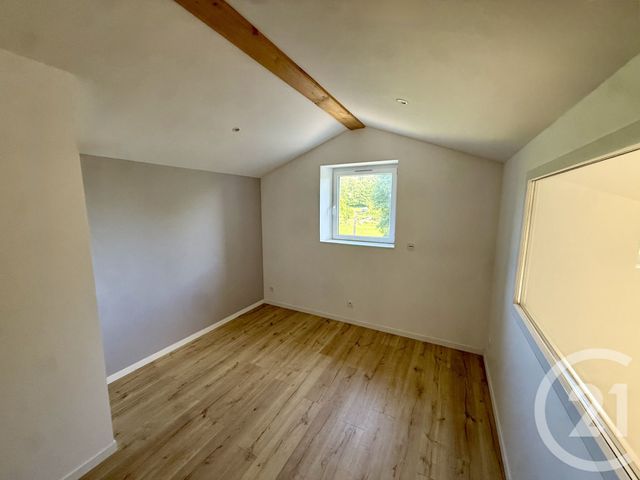 Maison &agrave; louer - 3 pi&egrave;ces - 80 m2 - Marlhes - 42 - RHONE-ALPES