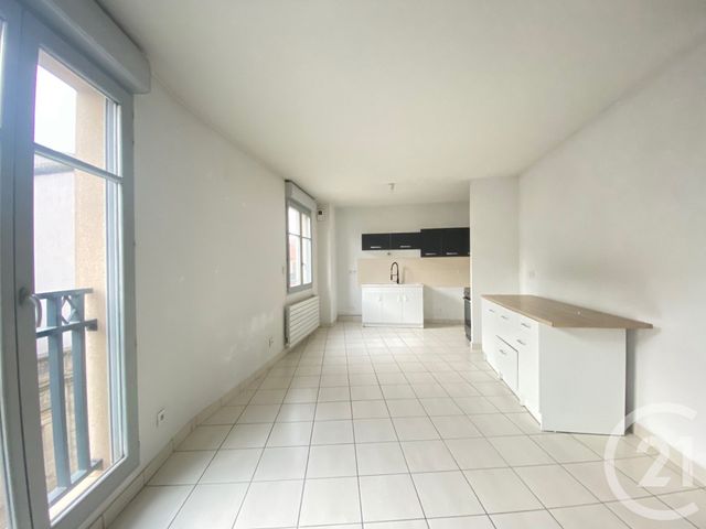 Appartement T3 &agrave; louer - 3 pi&egrave;ces - 65,72 m2 - St Etienne - 42 - RHONE-ALPES