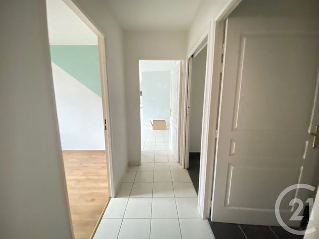 Appartement T3 &agrave; louer - 3 pi&egrave;ces - 65,72 m2 - St Etienne - 42 - RHONE-ALPES