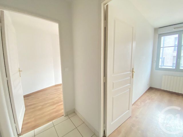 Appartement T3 &agrave; louer - 3 pi&egrave;ces - 65,72 m2 - St Etienne - 42 - RHONE-ALPES