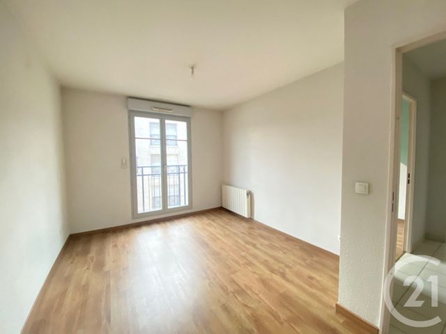 Appartement T3 &agrave; louer - 3 pi&egrave;ces - 65,72 m2 - St Etienne - 42 - RHONE-ALPES