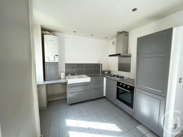 Appartement F3 &agrave; louer - 3 pi&egrave;ces - 51 m2 - St Etienne - 42 - RHONE-ALPES