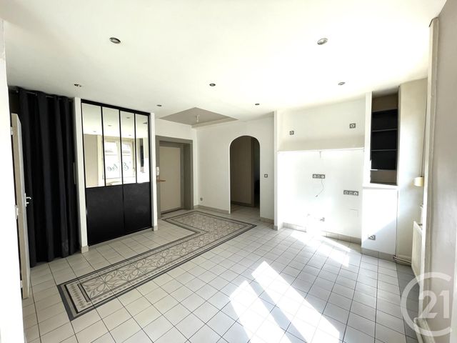 Appartement F3 &agrave; louer - 3 pi&egrave;ces - 51 m2 - St Etienne - 42 - RHONE-ALPES
