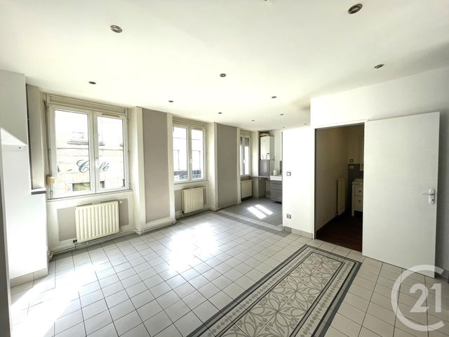 Appartement F3 &agrave; louer - 3 pi&egrave;ces - 51 m2 - St Etienne - 42 - RHONE-ALPES