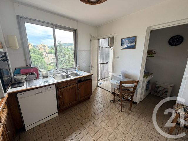 Appartement &agrave; vendre - 5 pi&egrave;ces - 112 m2 - St Chamond - 42 - RHONE-ALPES