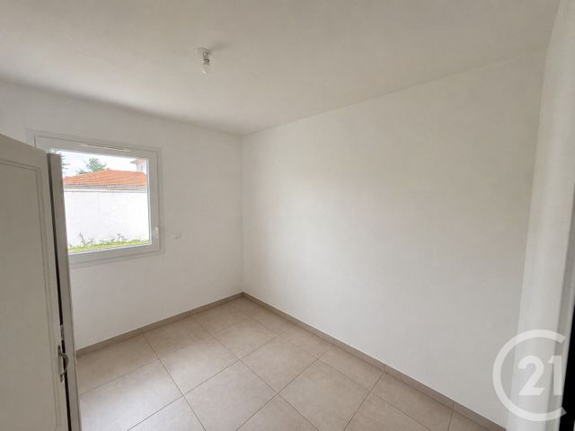 Maison &agrave; louer - 4 pi&egrave;ces - 90,70 m2 - Andrezieux Boutheon - 42 - RHONE-ALPES