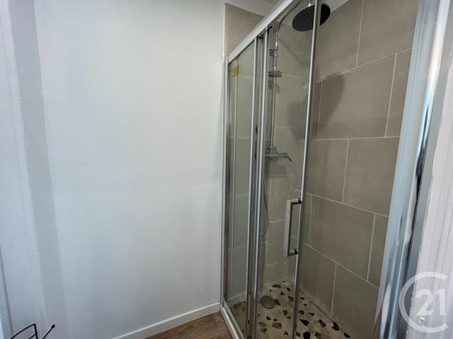 Appartement T2 &agrave; louer - 2 pi&egrave;ces - 32,42 m2 - La Talaudiere - 42 - RHONE-ALPES