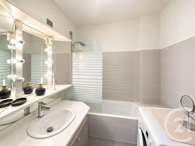 Appartement T4 &agrave; vendre - 4 pi&egrave;ces - 83,58 m2 - St Etienne - 42 - RHONE-ALPES