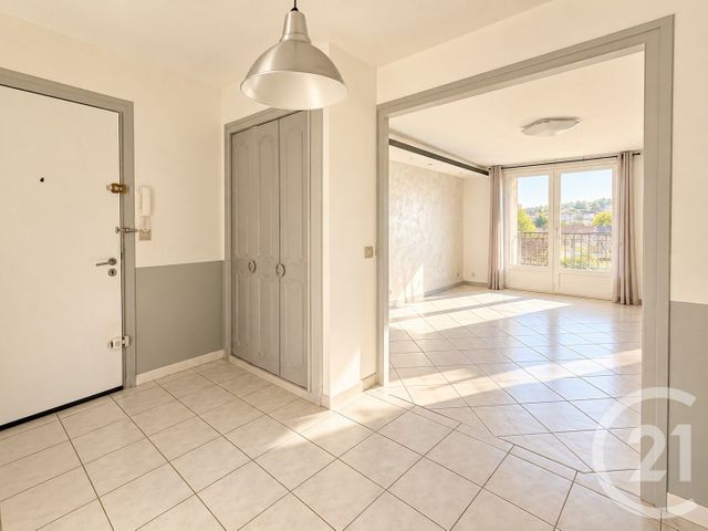 Appartement T4 &agrave; vendre - 4 pi&egrave;ces - 83,58 m2 - St Etienne - 42 - RHONE-ALPES