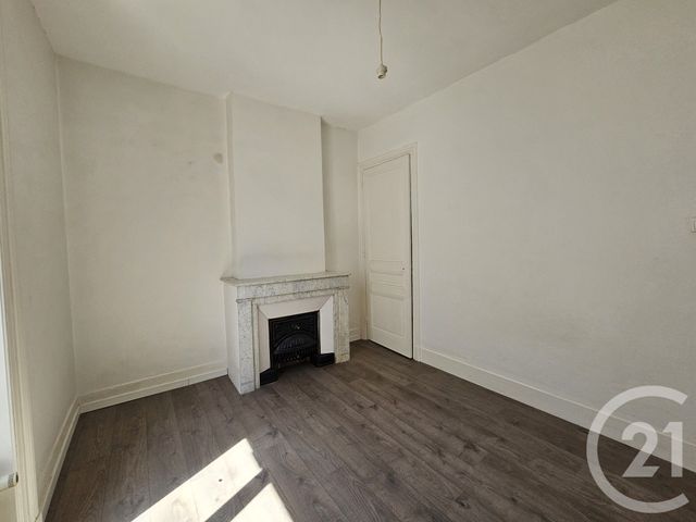 Appartement T3 &agrave; louer - 3 pi&egrave;ces - 47,05 m2 - St Etienne - 42 - RHONE-ALPES