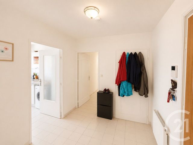 Appartement F3 &agrave; louer - 3 pi&egrave;ces - 65,70 m2 - St Etienne - 42 - RHONE-ALPES