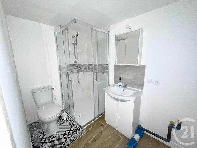Appartement Studio &agrave; louer - 1 pi&egrave;ce - 23,07 m2 - St Etienne - 42 - RHONE-ALPES