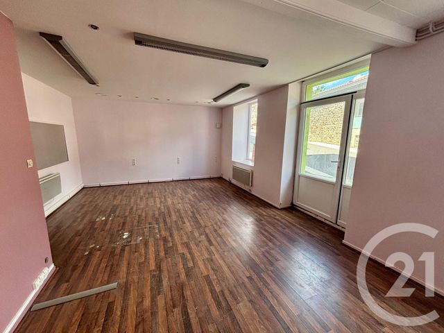 Appartement F3 &agrave; vendre - 3 pi&egrave;ces - 61 m2 - St Genest Malifaux - 42 - RHONE-ALPES