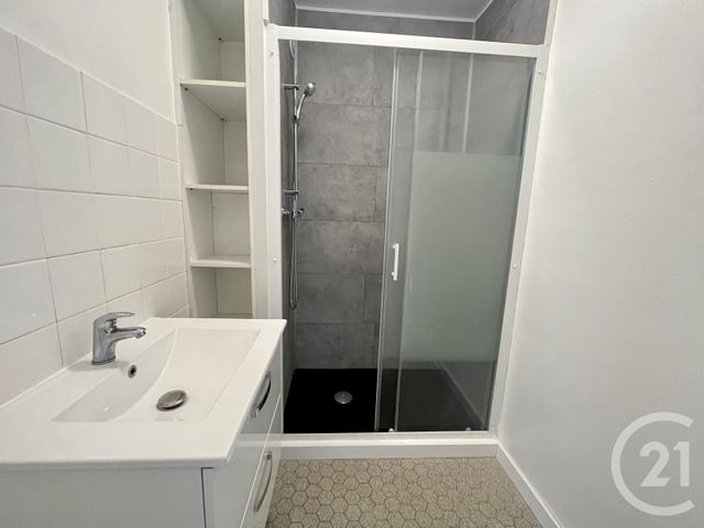Appartement F3 &agrave; louer - 3 pi&egrave;ces - 57,65 m2 - St Etienne - 42 - RHONE-ALPES