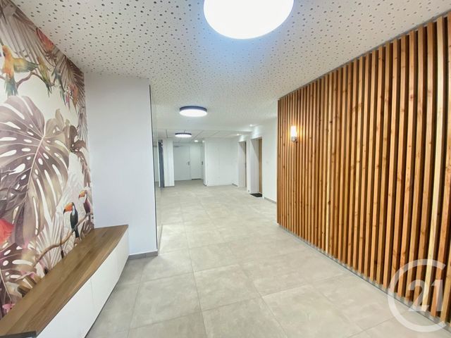 Appartement T3 &agrave; louer - 3 pi&egrave;ces - 67,22 m2 - Andrezieux Boutheon - 42 - RHONE-ALPES