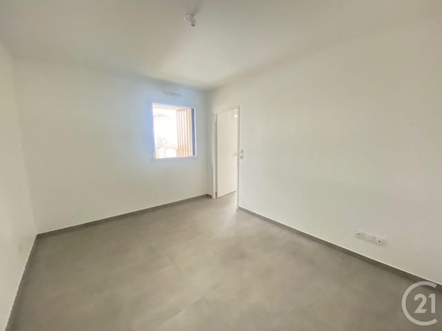 Appartement T3 &agrave; louer - 3 pi&egrave;ces - 67,22 m2 - Andrezieux Boutheon - 42 - RHONE-ALPES