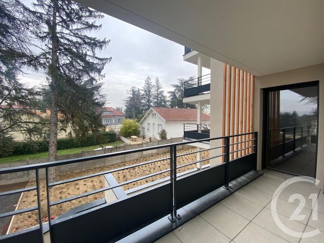 Appartement T3 &agrave; louer - 3 pi&egrave;ces - 67,22 m2 - Andrezieux Boutheon - 42 - RHONE-ALPES