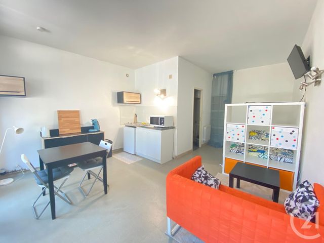 Appartement Studio &agrave; louer - 1 pi&egrave;ce - 24,80 m2 - St Etienne - 42 - RHONE-ALPES