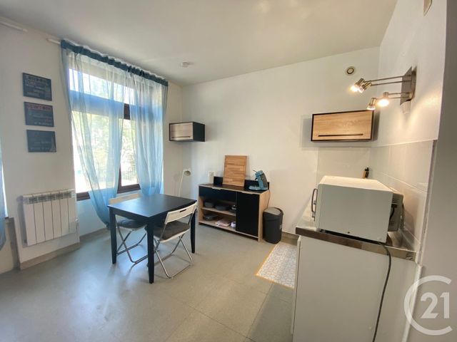 Appartement Studio &agrave; louer - 1 pi&egrave;ce - 24,80 m2 - St Etienne - 42 - RHONE-ALPES