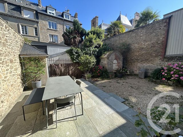 Appartement Studio &agrave; vendre - 1 pi&egrave;ce - 24,54 m2 - Dinard - 35 - BRETAGNE