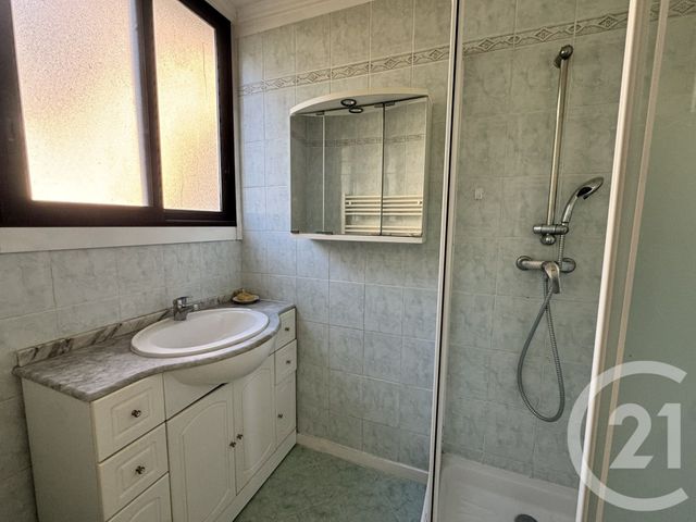 Appartement F3 à vendre - 3 pièces - 51,01 m2 - Le Cannet - 06 - PROVENCE-ALPES-COTE-D-AZUR
