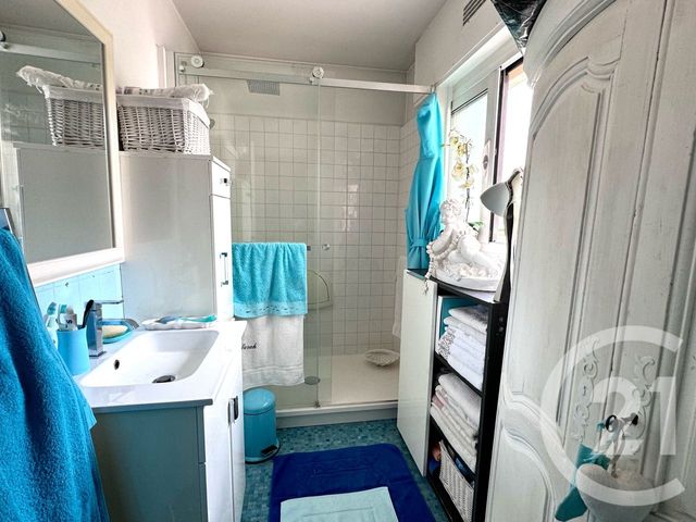 Appartement F3 à vendre - 3 pièces - 83,01 m2 - Le Cannet - 06 - PROVENCE-ALPES-COTE-D-AZUR