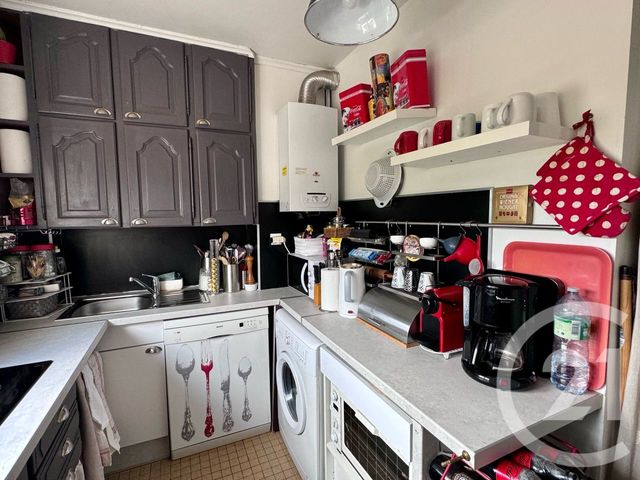 Appartement F3 à vendre - 3 pièces - 83,01 m2 - Le Cannet - 06 - PROVENCE-ALPES-COTE-D-AZUR