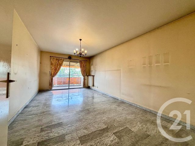 Appartement F3 à vendre - 3 pièces - 72,07 m2 - Le Cannet - 06 - PROVENCE-ALPES-COTE-D-AZUR